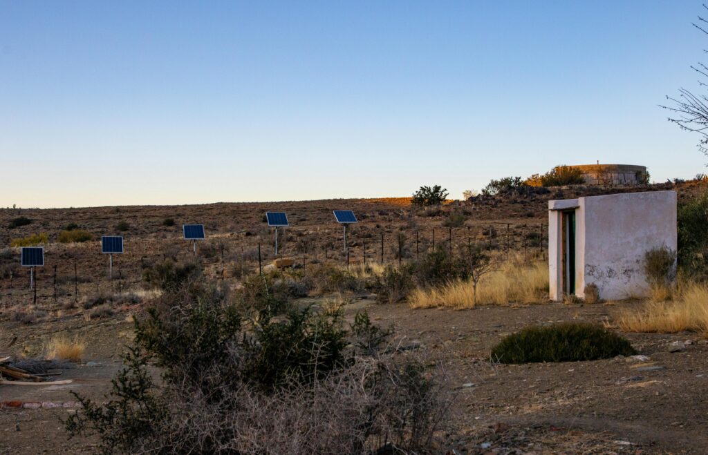 off-grid solar panel Şebekeden Bağımsız Sistemler